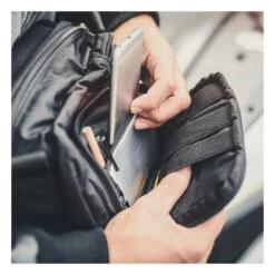 Kriega Sling EDC -Scorpshoei Winkel kriega sling edc 3