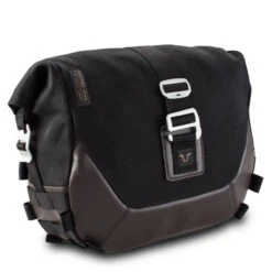 Legend Gear By SW-Motech Side Bag LC1 -Scorpshoei Winkel legend gear by sw motech side bag lc1 1
