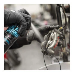 Muc-Off Disc Brake Cleaner -Scorpshoei Winkel muc off disc brake cleaner 3